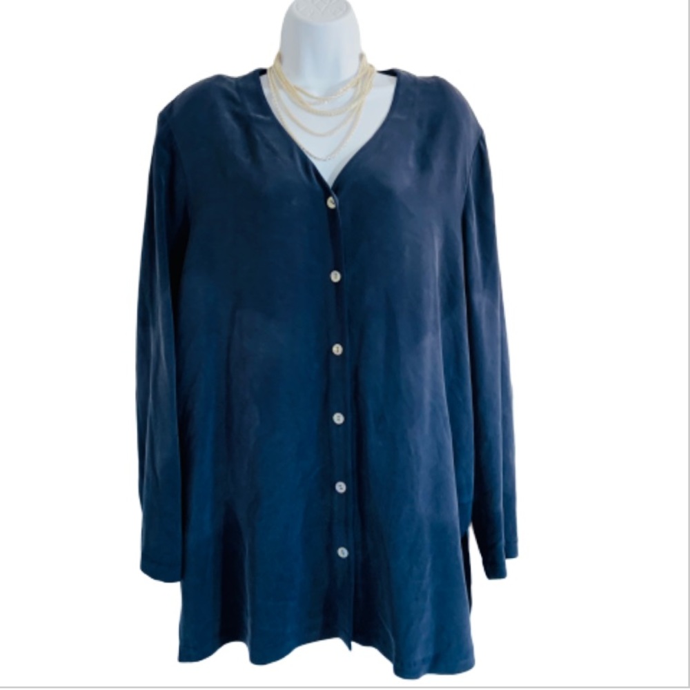 Due Per Due Navy Silk v-Neck Tunic